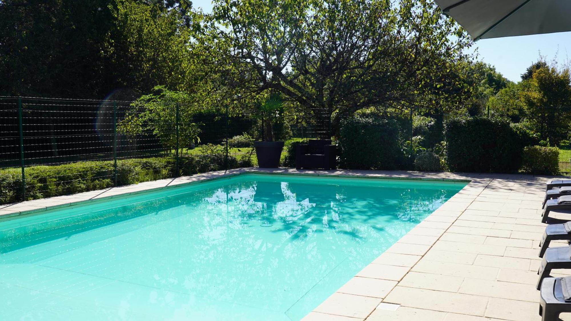Wisteria - Piscine - By Primo C0Nciergerie Apartment Aze  Ngoại thất bức ảnh
